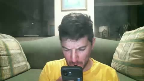 Snapshot of arielsinho chatting on 01-10-26, 05:09 Anon online show from 01-10-26, 05:09