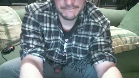 Snapshot of arielsinho chatting on 03-08-26, 02:37 Anon online show from 03-08-26, 02:37