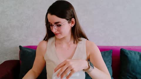 arielstonks_lovee online show from 12-04-25, 06:23