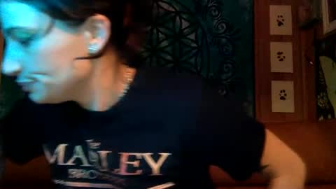 ariel  colin when hes here online show from 12-17-24, 02:00