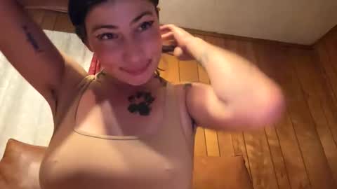 ariel  colin when hes here online show from 10-22-25, 12:55