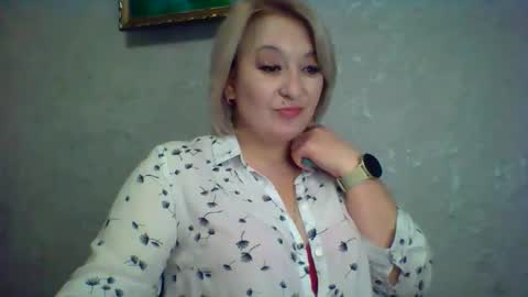 Snapshot of arielxloveresss chatting on 11-07-25, 05:18 ArielXLoveresss online show from 11-07-25, 05:18