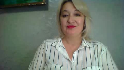 Snapshot of arielxloveresss chatting on 05-31-26, 01:18 ArielXLoveresss online show from 05-31-26, 01:18