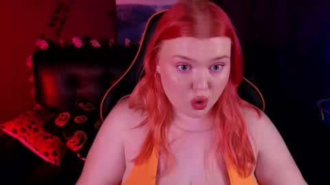 Snapshot of ariettaheart chatting on 11-06-25, 08:54 Adele online show from 11-06-25, 08:54