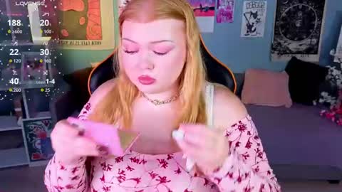 Adele online show from 08-03-26, 11:05