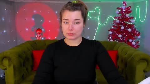 Ari online show from 12-23-24, 01:13