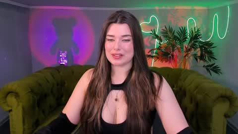 Ari online show from 02-06-25, 02:37