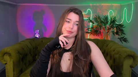 Ari online show from 02-06-25, 05:40