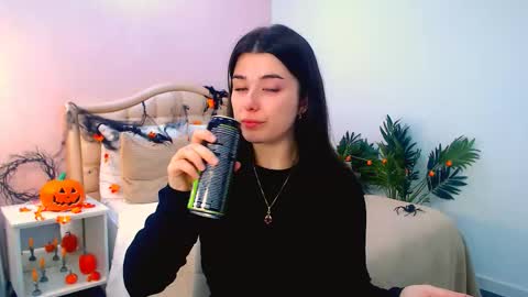 Ari online show from 11-10-25, 01:10