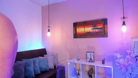  Arianna  online show from 02-13-25, 10:43