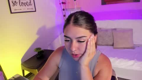  Arianna  online show from 10-18-25, 04:19