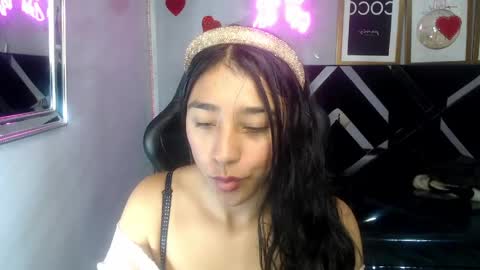 Snapshot of arimeraki_v chatting on 05-28-26, 02:42 Hi Stream 1000pm to 600am online show from 05-28-26, 02:42