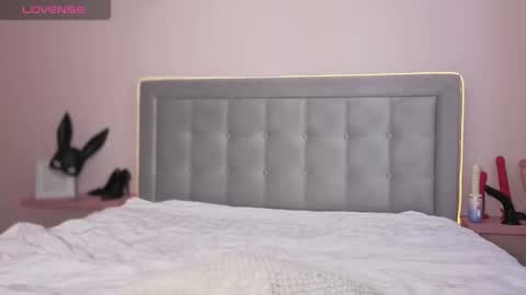 arimilas online show from 05-20-26, 08:42