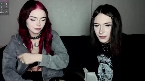 Snapshot of arina_rose chatting on 06-14-26, 09:17 Arinka online show from 06-14-26, 09:17