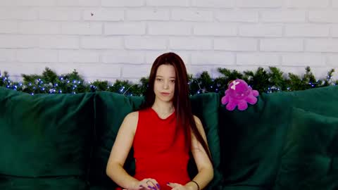 Snapshot of arinaarnold chatting on 12-21-24, 04:19 ArinaArnold online show from 12-21-24, 04:19