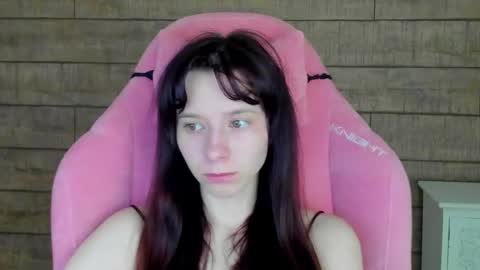 Snapshot of arinakubrick chatting on 11-20-25, 04:12 Arinakubrick online show from 11-20-25, 04:12