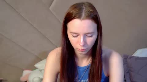Snapshot of arinakubrick chatting on 05-08-26, 04:34 Arinakubrick online show from 05-08-26, 04:34