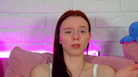 Snapshot of arinakubrick chatting on 05-23-26, 04:44 Arinakubrick online show from 05-23-26, 04:44