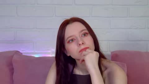 Snapshot of arinakubrick chatting on 06-03-26, 04:45 Arinakubrick online show from 06-03-26, 04:45