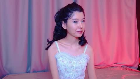 Snapshot of arinsun chatting on 11-15-25, 09:32 haitani online show from 11-15-25, 09:32
