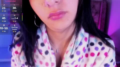 Snapshot of aris_suarez chatting on 05-15-26, 06:53 Aris Suarez online show from 05-15-26, 06:53