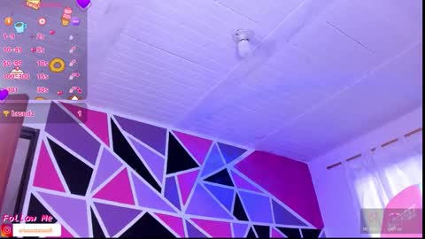 Aria online show from 11-05-25, 10:21