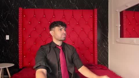 Snapshot of arise_garibaldi chatting on 08-06-26, 12:51 Arise online show from 08-06-26, 12:51