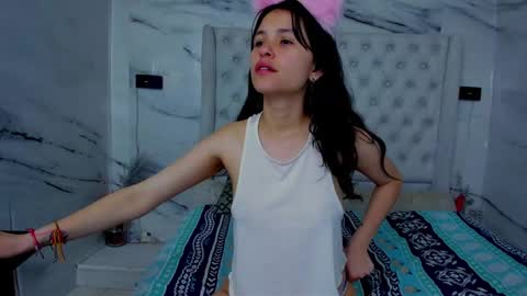 arisha_lee2 online show from 10-14-25, 10:21