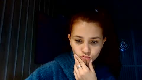 Snapshot of arissha_lee2 chatting on 07-21-26, 03:31 arissha_lee2 online show from 07-21-26, 03:31