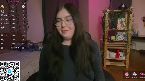 Astrid online show from 03-08-26, 01:26