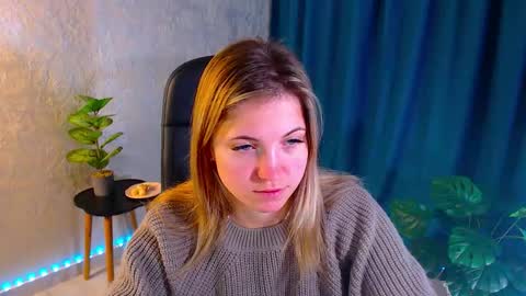 Snapshot of arlana_klart chatting on 10-01-25, 01:33 Arlana online show from 10-01-25, 01:33