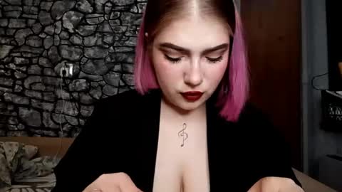 Ka Ka Katerina online show from 04-20-26, 03:04