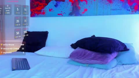   online show from 02-12-25, 10:03