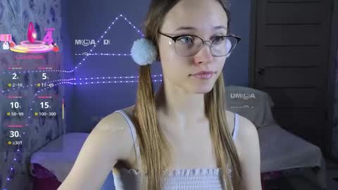 armurra online show from 10-18-25, 03:02