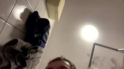 Snapshot of armyskater32 chatting on 10-31-25, 11:50 armyskater32 online show from 10-31-25, 11:50