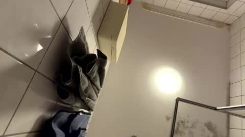 armyskater32 online show from 02-28-26, 09:27