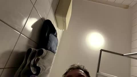 armyskater32 online show from 04-09-26, 08:47