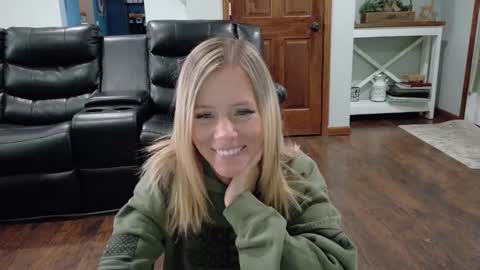 Samantha - Sammie online show from 01-27-25, 04:01