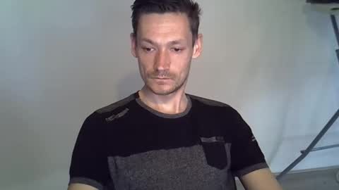 Snapshot of arnoanro chatting on 03-09-26, 04:11 arnoanro online show from 03-09-26, 04:11