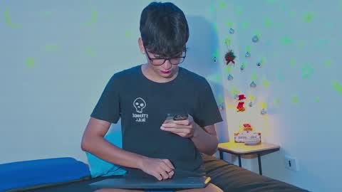 Arnold online show from 12-09-24, 09:26