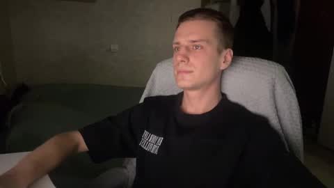 Snapshot of arnolngang chatting on 03-01-26, 02:30 arnolngang online show from 03-01-26, 02:30