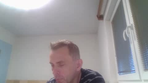 aromannn online show from 11-08-25, 02:50