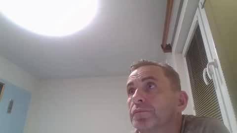 aromannn online show from 11-19-25, 03:56