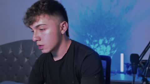 aron__cooper online show from 02-24-25, 02:30