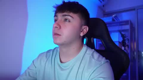 aron__cooper online show from 07-01-26, 03:08