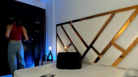 Aron cruz  online show from 03-30-26, 12:50