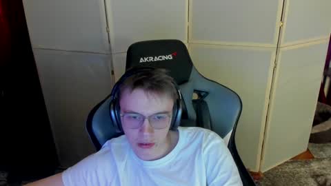 biggest penis  online show from 12-15-24, 08:25