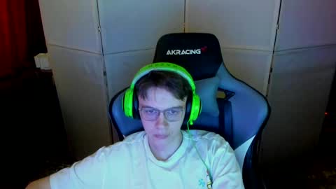 biggest penis  online show from 03-03-25, 09:33