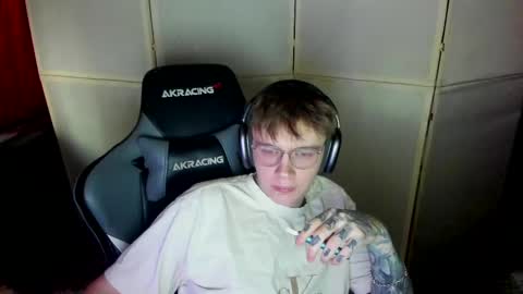 biggest penis  online show from 03-10-25, 12:59