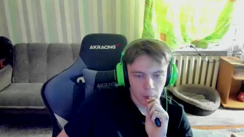 biggest penis  online show from 10-07-25, 08:33